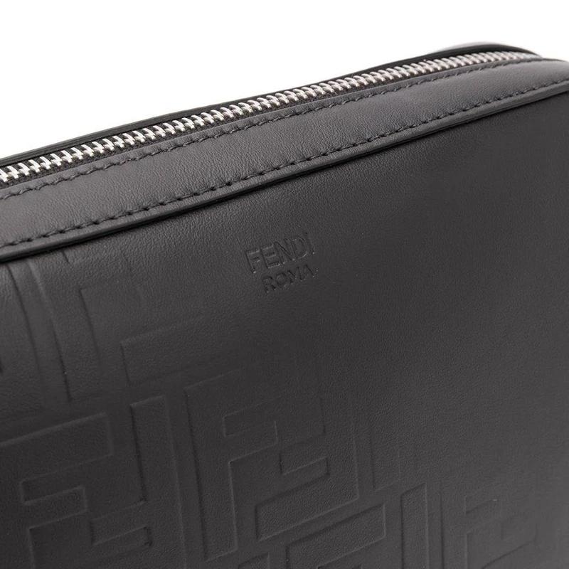 FENDI 男士黑色FF 图案手拿包 7M0293-A9ZC-F0GXN 商品