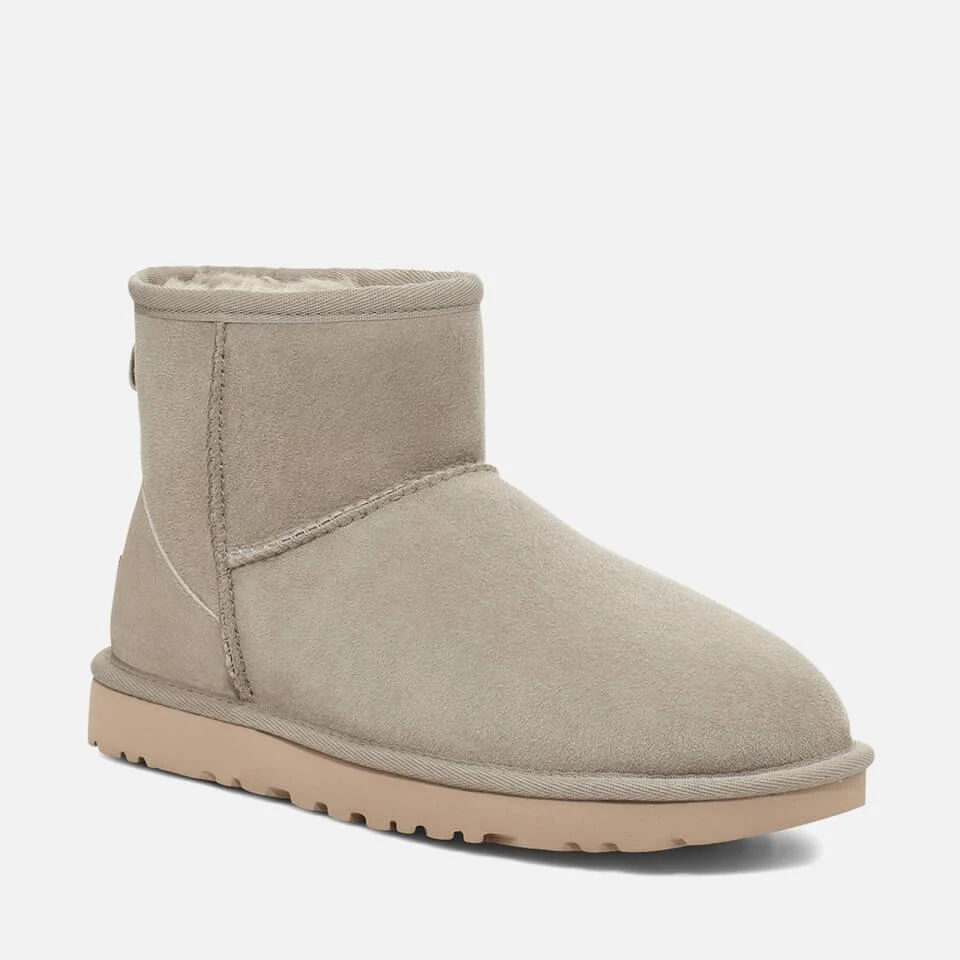 商品UGG|WOMEN'S CLASSIC MINI II SHEEPSKIN BOOTS - CHESTNUT,价格¥1622,第2张图片详细描述