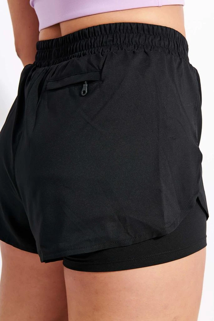 商品Girlfriend Collective|Trail Short - Black,价格¥223,第4张图片详细描述