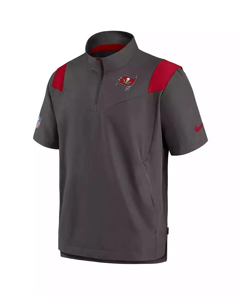 商品NIKE|Men's Pewter Tampa Bay Buccaneers Coach Chevron Lockup Quarter-Zip Top,价格¥416,第3张图片详细描述