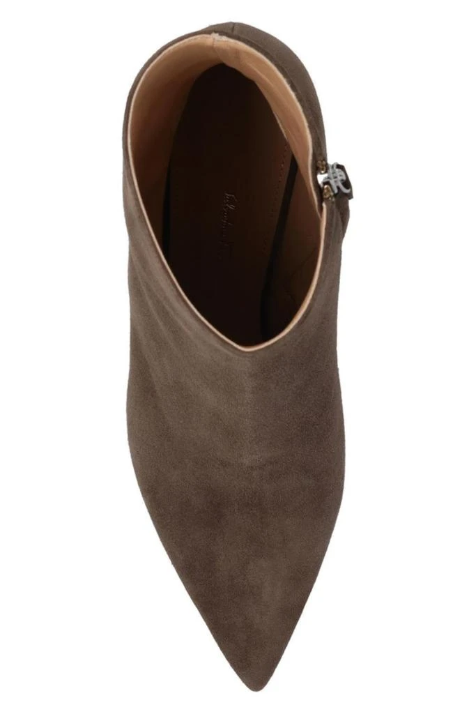 商品Salvatore Ferragamo|Salvatore Ferragamo Imogen Zipped Ankle Boots,价格¥5593,第4张图片详细描述