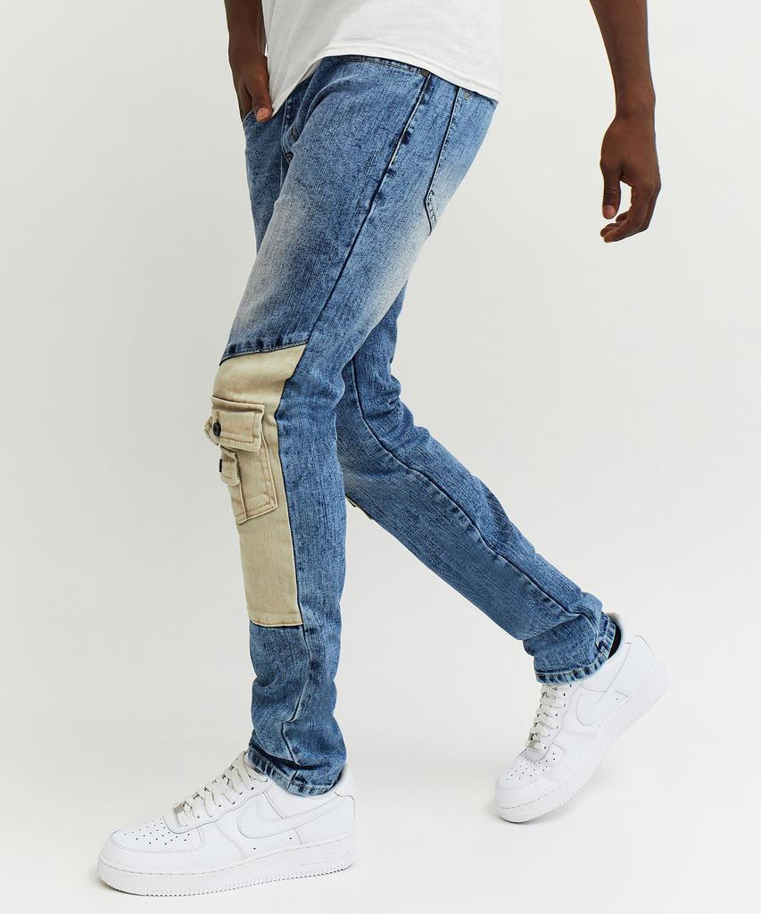 Punk Medium Washed Patched Denim Cargo Jeans商品第6张图片规格展示