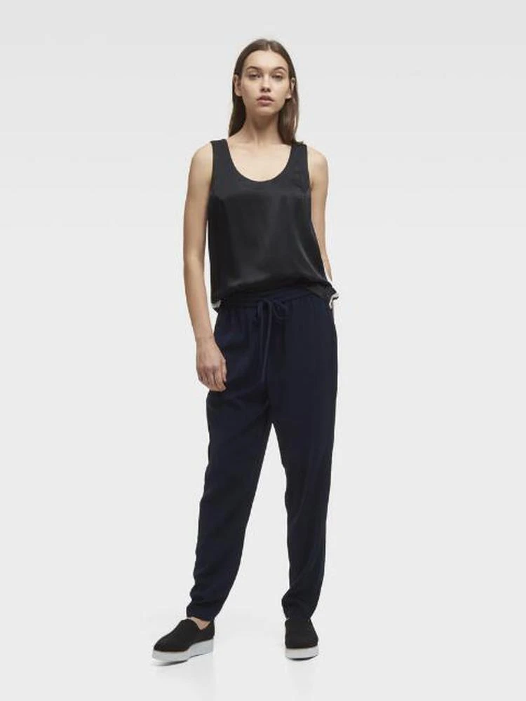 商品DKNY|Tech Crepe Track Pant,价格¥369,第2张图片详细描述