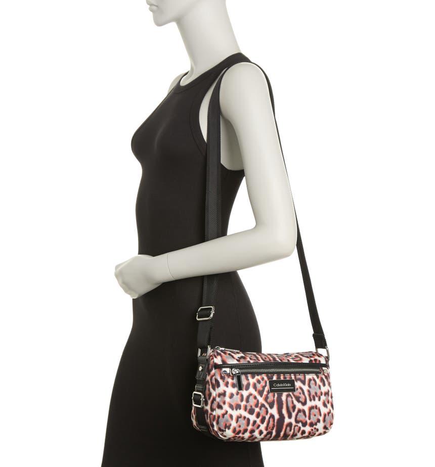 Sussex Leopard Print Nylon Crossbody Bag商品第2张图片规格展示