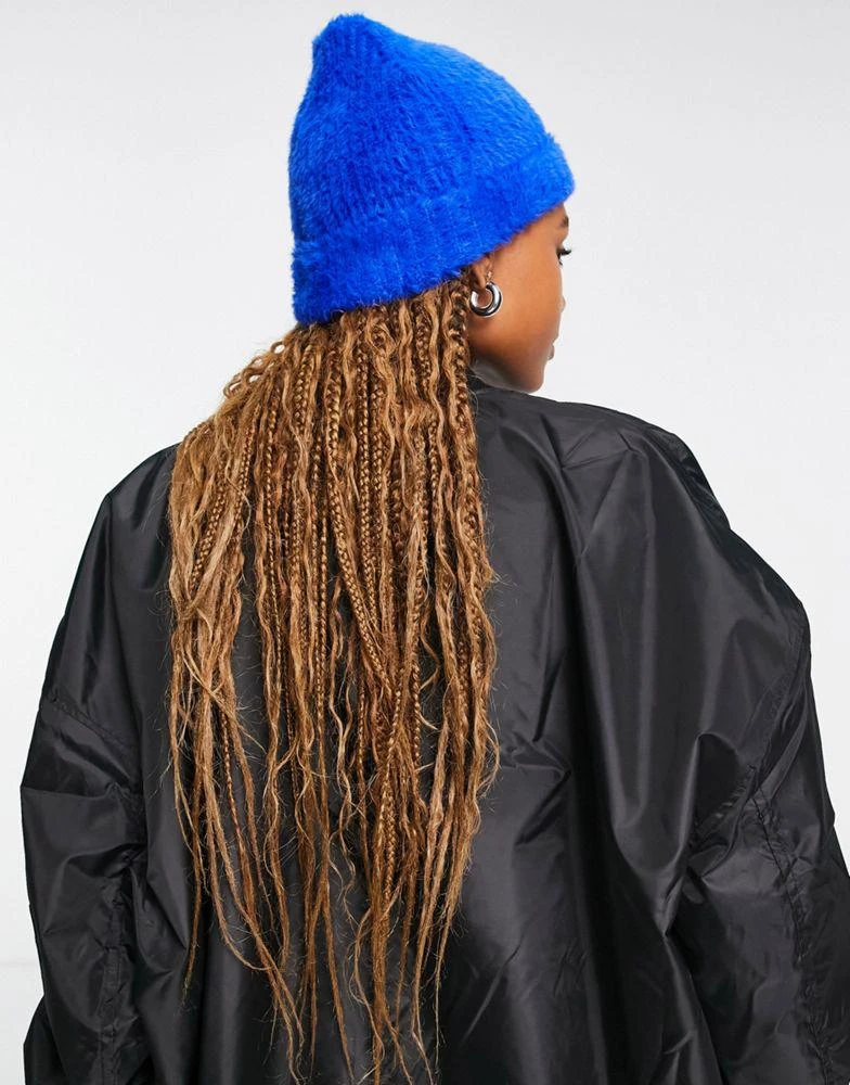 商品Topshop|Topshop supersoft beanie in blue,价格¥68,第2张图片详细描述