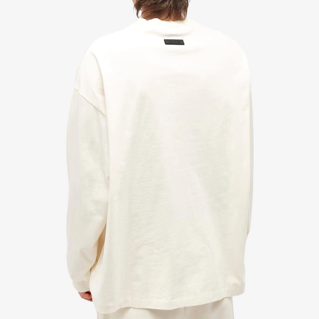 商品Essentials|Fear of God Essentials Essentials Long Sleeve T-Shirt - Cloud Dancer,价格¥409,第3张图片详细描述