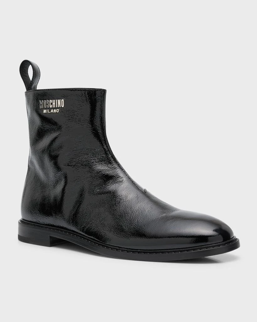 商品Moschino|Men's Textured Logo-Plate Ankle Boots,价格¥5108,第3张图片详细描述