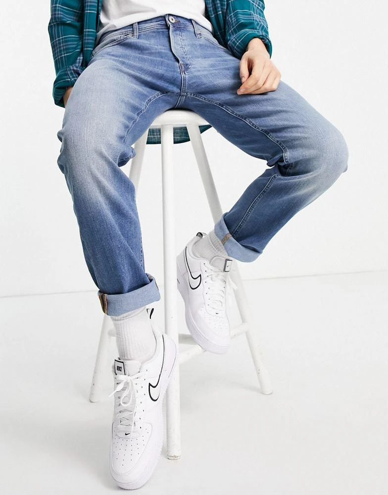 商品Jack & Jones|Jack & Jones Intelligence Mike relaxed fit jeans in light blue,价格¥280,第4张图片详细描述