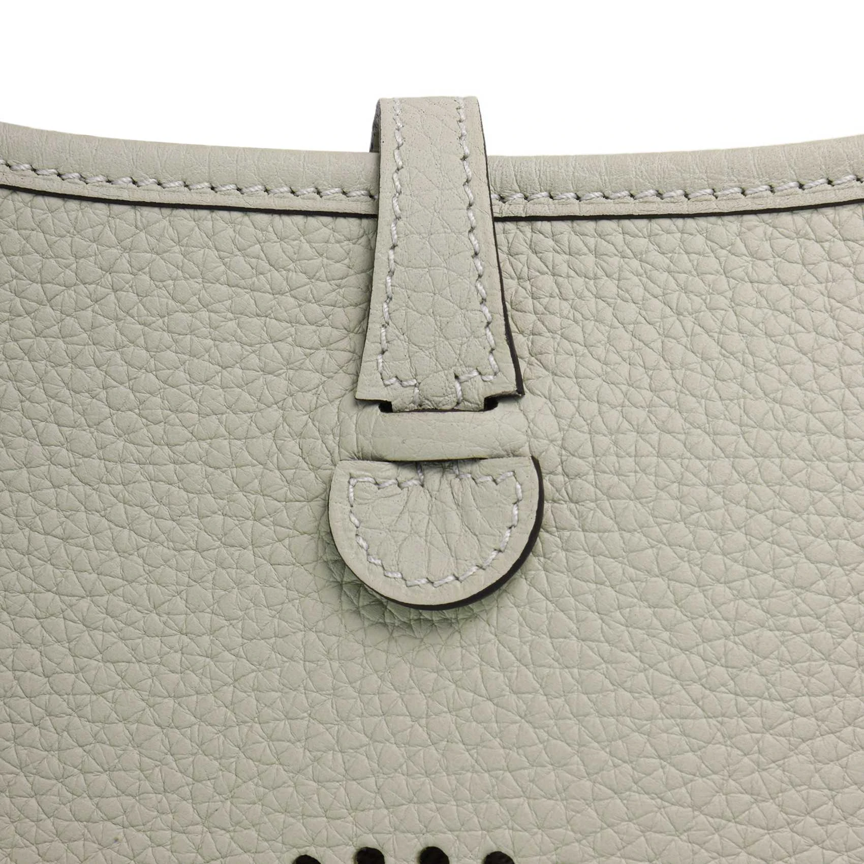 商品[国内直发] Hermes|爱马仕 Evelyne 16 金扣 Clemence牛皮 单肩斜挎包 迷你 女款 冰晶灰,价格¥26389,第10张图片详细描述