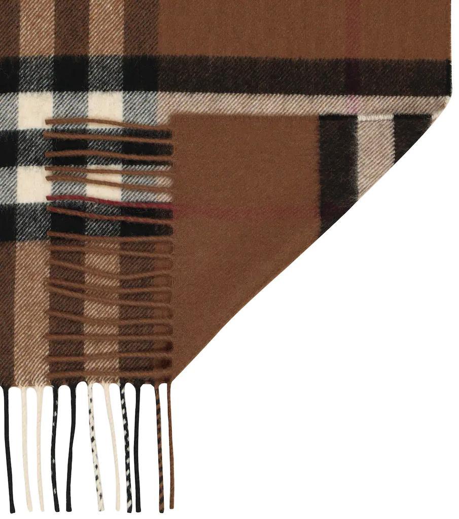 商品Burberry|Giant Check羊绒围巾,价格¥4286,第6张图片详细描述