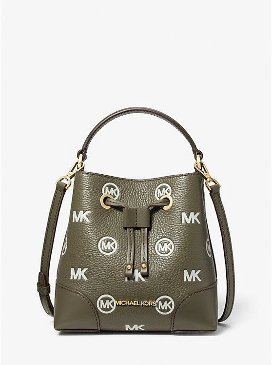 商品Michael Kors|Mercer 小号徽标压花皮革水桶包,价格¥601,第1张图片