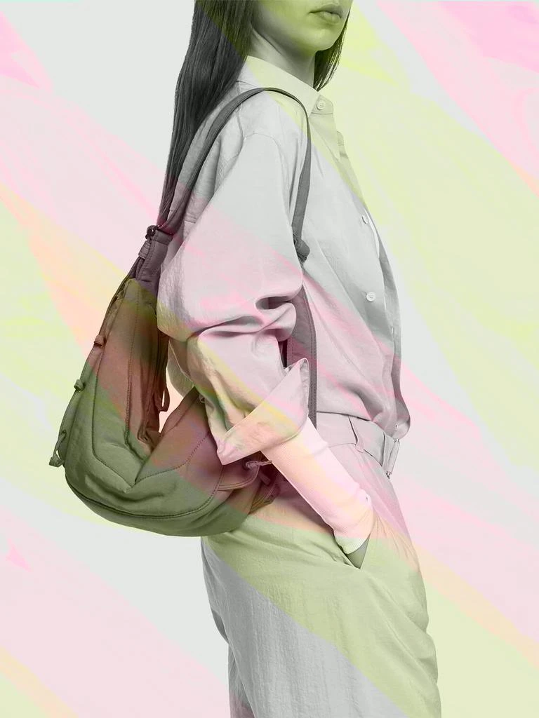 商品Lemaire|Small Soft Game Nylon Shoulder Bag,价格¥5220,第2张图片详细描述