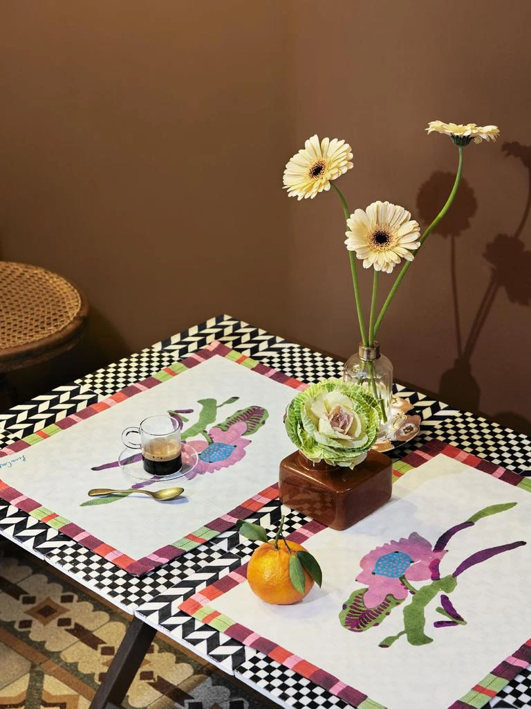 商品LISA CORTI|Set Of 2 Japanese Red White Placemats,价格¥555,第1张图片详细描述