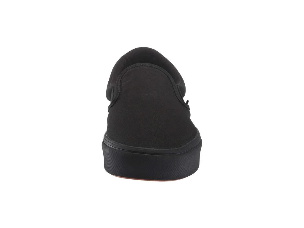 ComfyCush Slip-On 商品