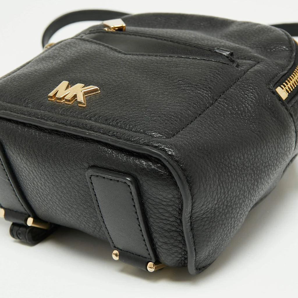 Michael Kors Black Leather Jessa Convertible Backpack 商品