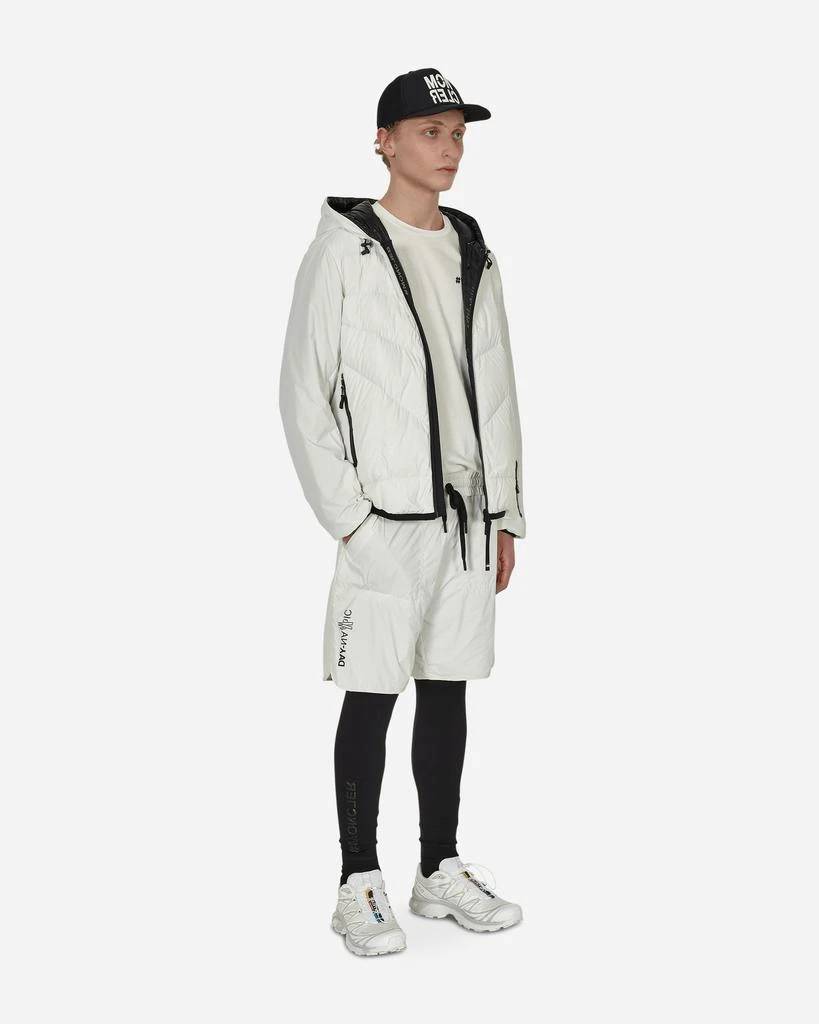 商品Moncler|Day-Namic Porossan Jacket White,价格¥4963,第5张图片详细描述