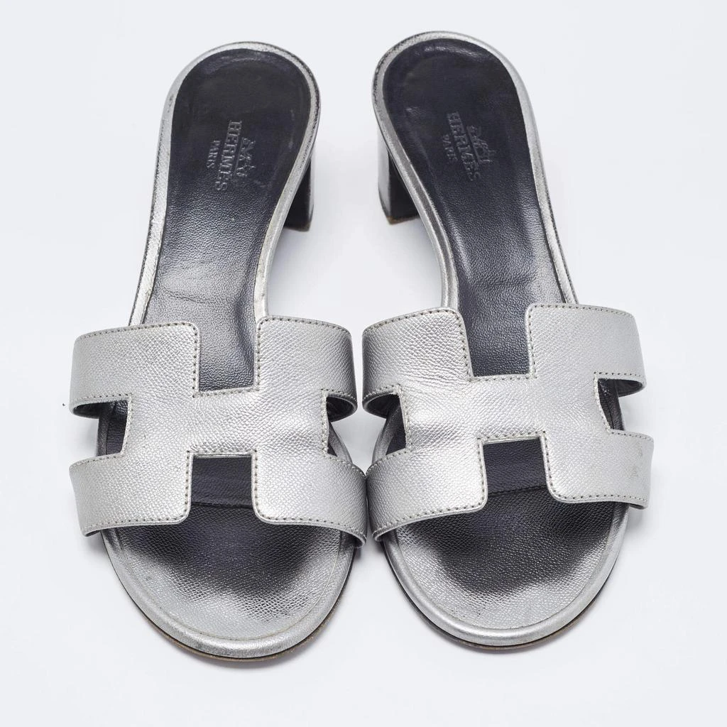 商品[二手商品] Hermes|Hermes Sliver Leather Oasis Block Heel Slide Sandals Size 37,价格¥3941,第3张图片详细描述