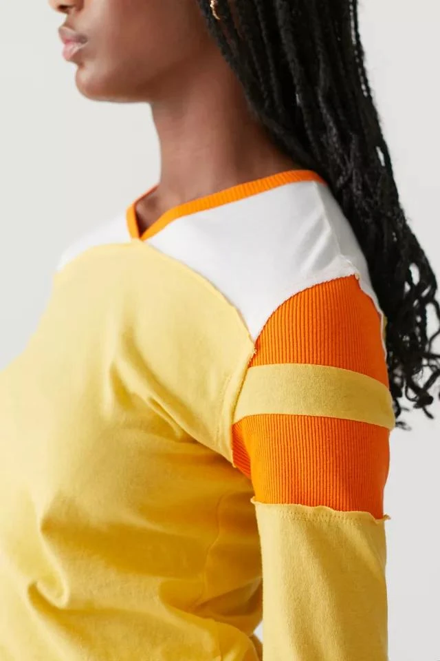 商品BDG|BDG Cole V-Neck Long Sleeve Tee,价格¥74,第2张图片详细描述