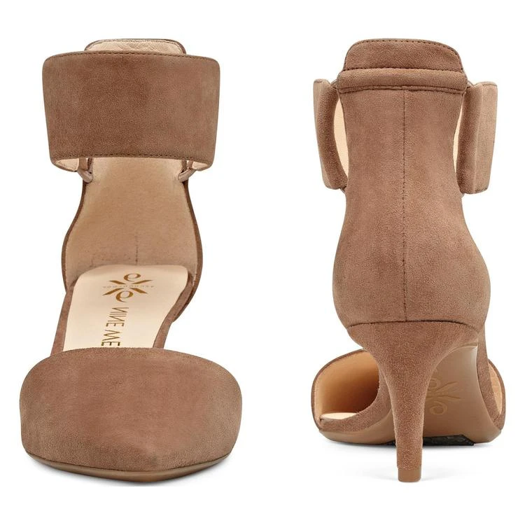 Spring Ankle Strap Pumps 商品