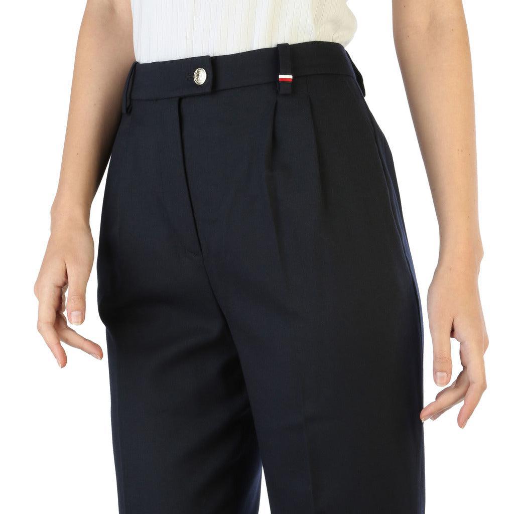 商品Tommy Hilfiger|Tommy Hilfiger solid color regular fit Trousers,价格¥610,第5张图片详细描述