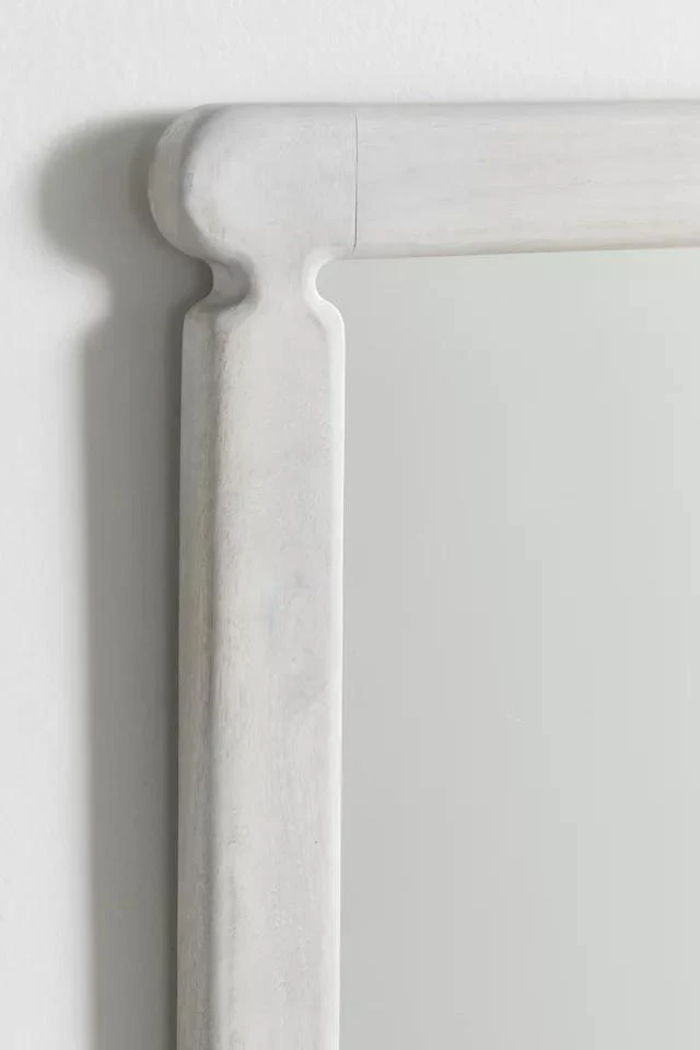 商品Urban Outfitters|Tilley Large Wood Floor Mirror,价格¥1874,第3张图片详细描述
