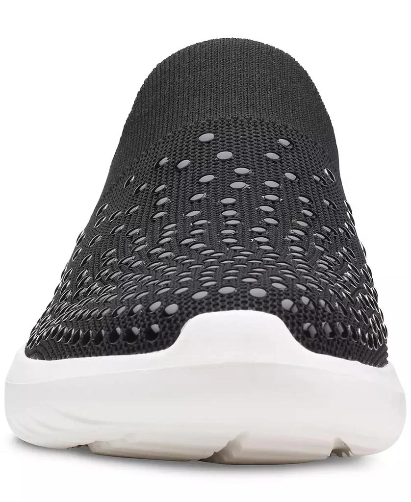 商品Clarks|Women's Nova Grove Slip-On Studded Sneakers,价格¥699,第3张图片详细描述