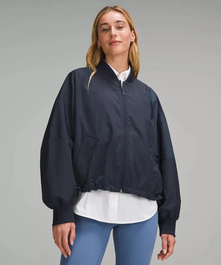 商品Lululemon|Lightweight Hem-Cinch Bomber Jacket,价格¥1519,第5张图片详细描述