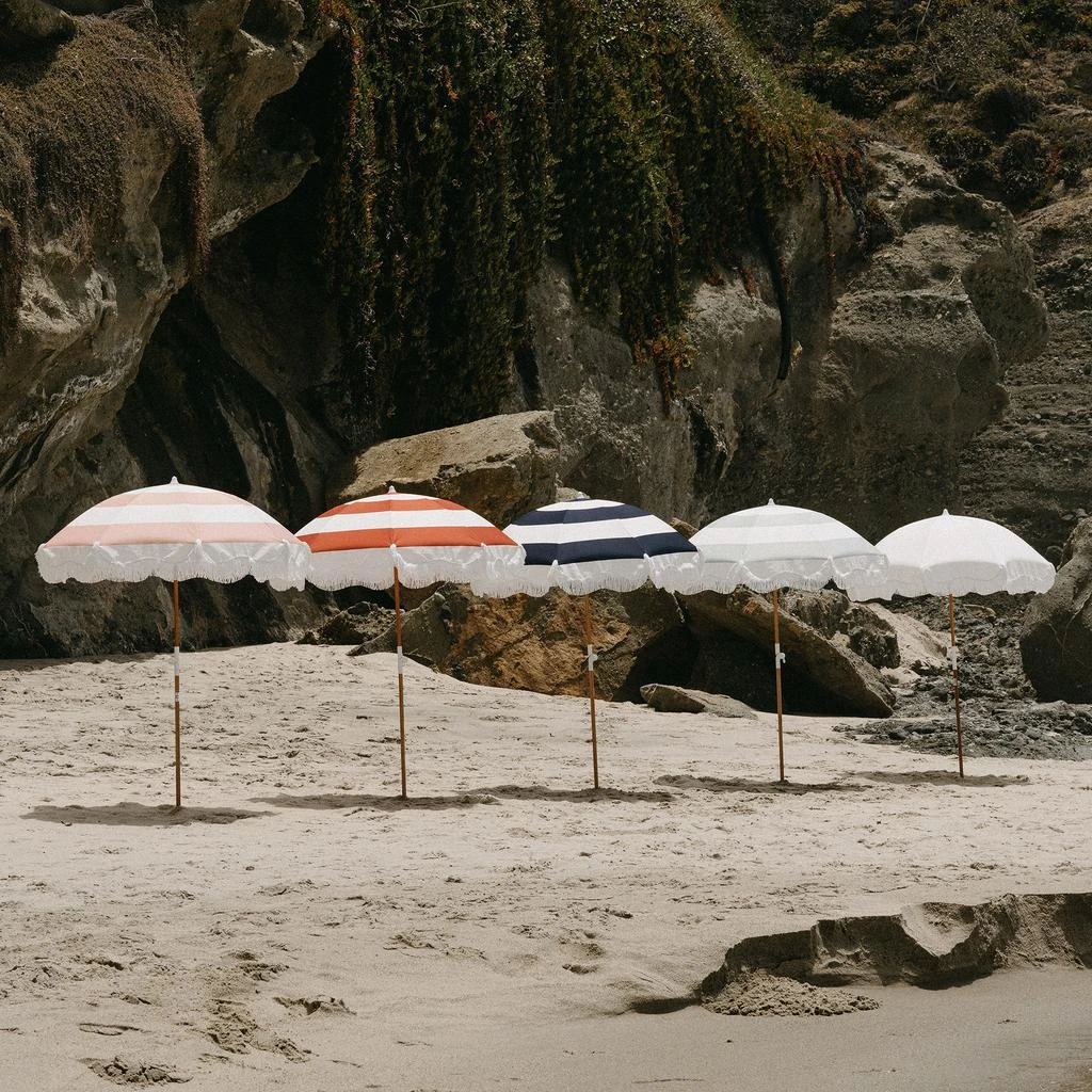商品Business & Pleasure|Business & Pleasure Holiday Umbrella Capri,价格¥1682,第4张图片详细描述