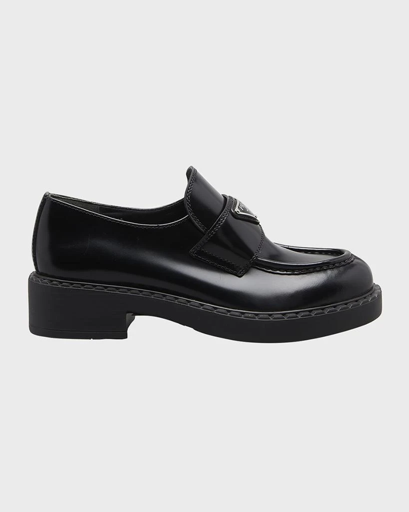 商品Prada|Leather Triangle Logo Loafers,价格¥9308,第1张图片