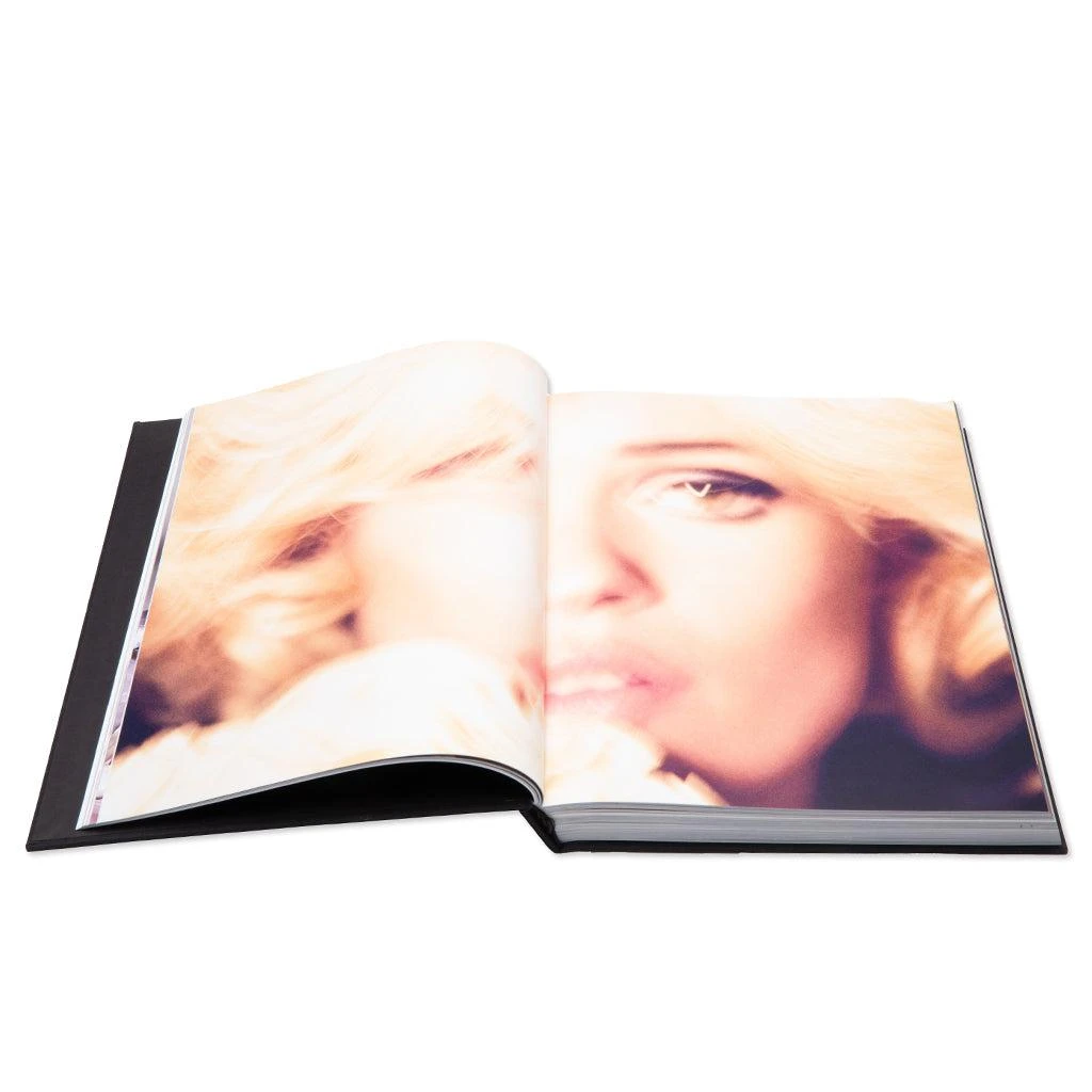 商品Rizzoli|Kate: The Kate Moss Book,价格¥756,第2张图片详细描述