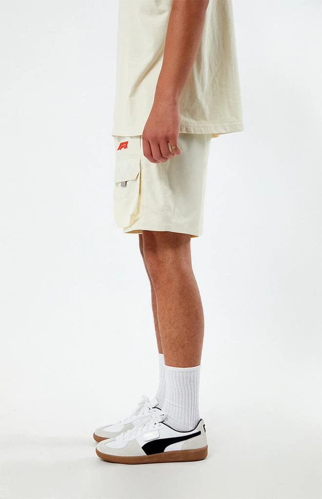 商品Formula 1|x PacSun Control 9" Swim Trunks,价格¥208,第3张图片详细描述