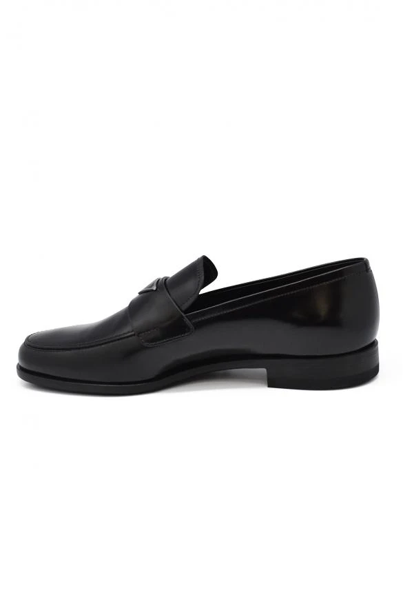 商品Prada|Luxury shoes for men black leather prada mocassins with logo,价格¥4063,第3张图片详细描述