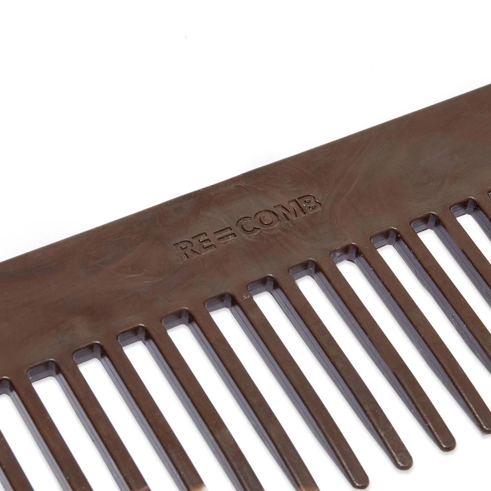 商品Re=Comb|Re=Comb Recycled Plastic Hair Comb,价格¥128,第2张图片详细描述