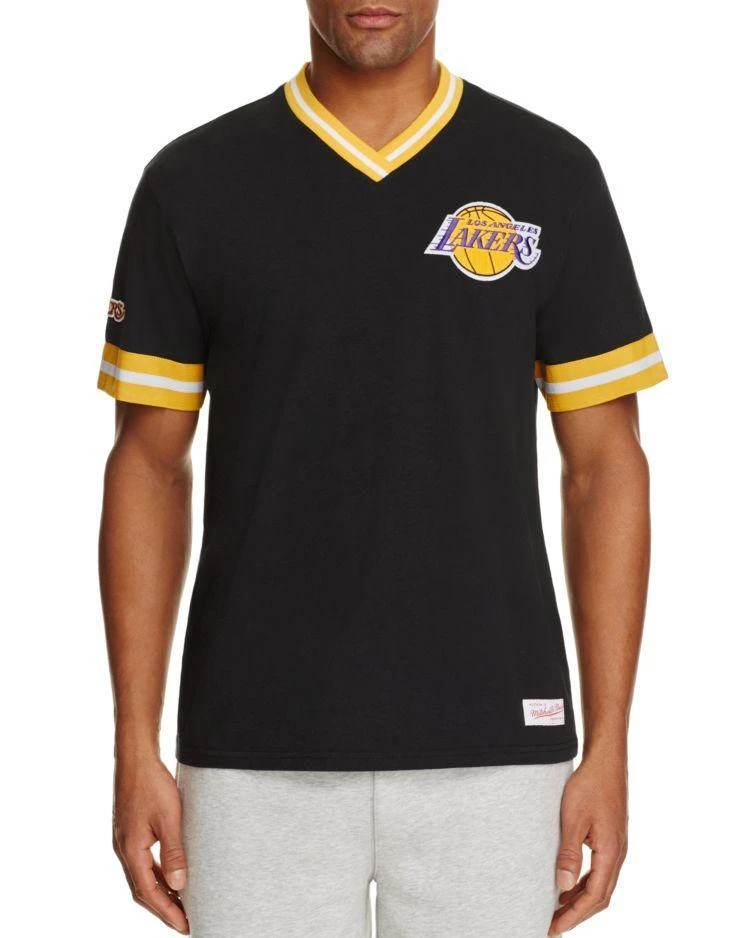 商品Mitchell & Ness|Los Angeles Lakers Vintage NBA V-Neck Tee,价格¥225,第1张图片