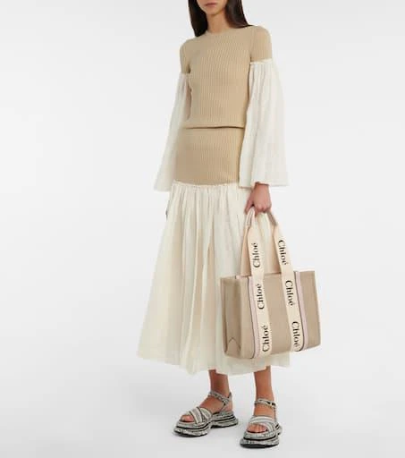 商品Chloé|Woody M号帆布托特包,价格¥10507,第5张图片详细描述