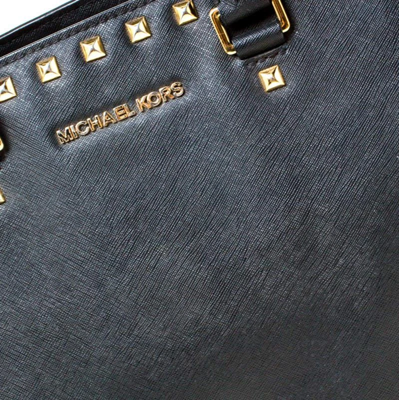 商品[二手商品] Michael Kors|Michael Michael Kors Black Leather Medium Selma Studded Tote,价格¥995,第5张图片详细描述