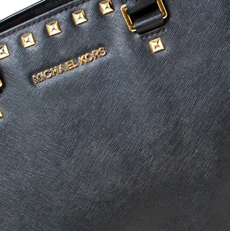 商品[二手商品] Michael Kors|Michael Michael Kors Black Leather Medium Selma Studded Tote,价格¥1226,第7张图片详细描述