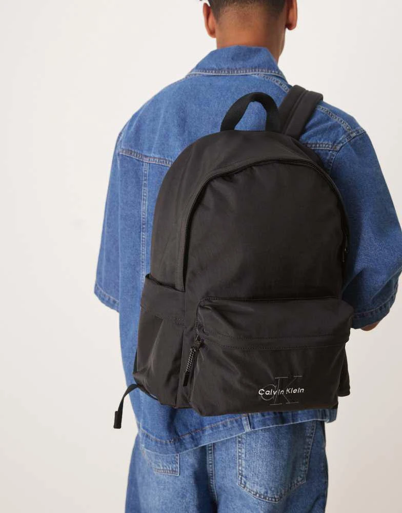 商品Calvin Klein|Calvin Klein Jeans logo backpack in black,价格¥823,第1张图片