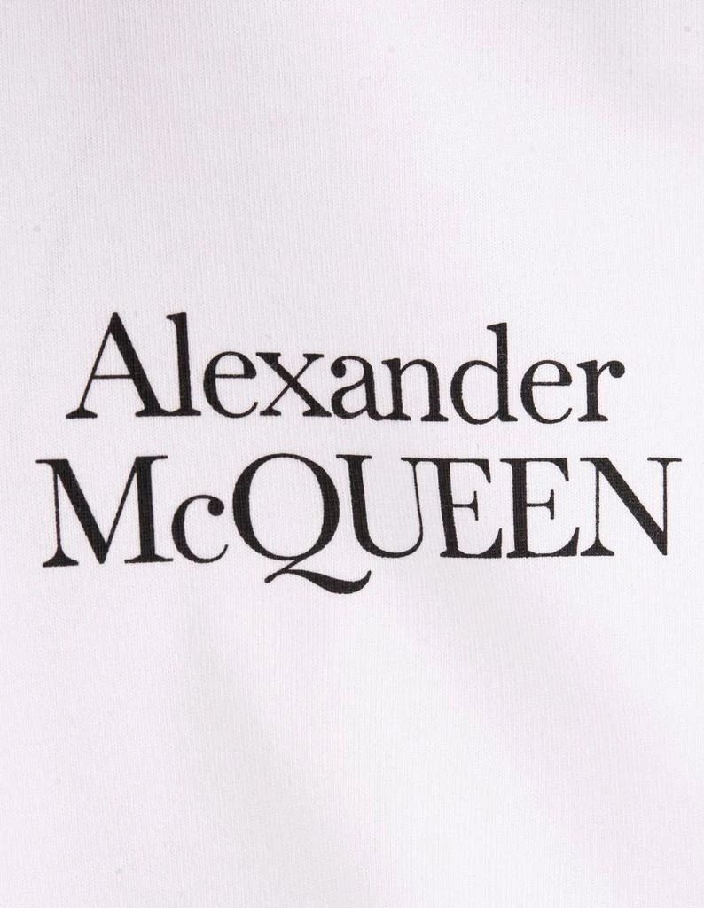 商品Alexander McQueen|ALEXANDER MCQUEEN Oversize Logo T-Shirt In,价格¥2026,第3张图片详细描述