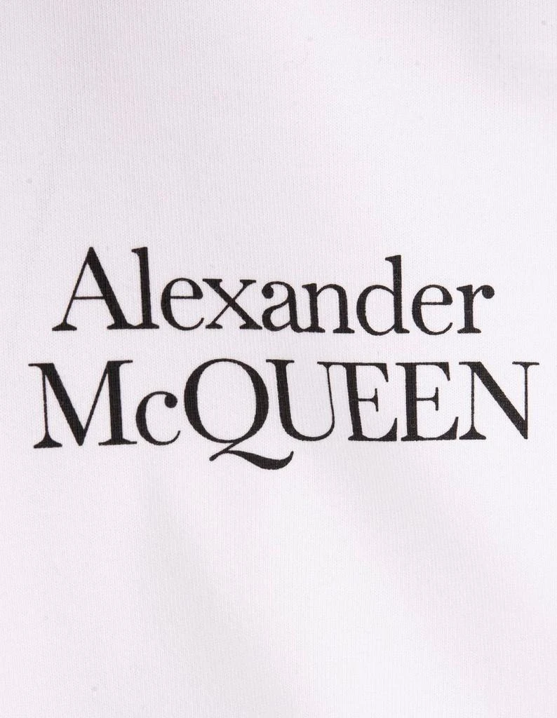 商品Alexander McQueen|ALEXANDER MCQUEEN Oversize Logo T-Shirt In,价格¥1964,第3张图片详细描述