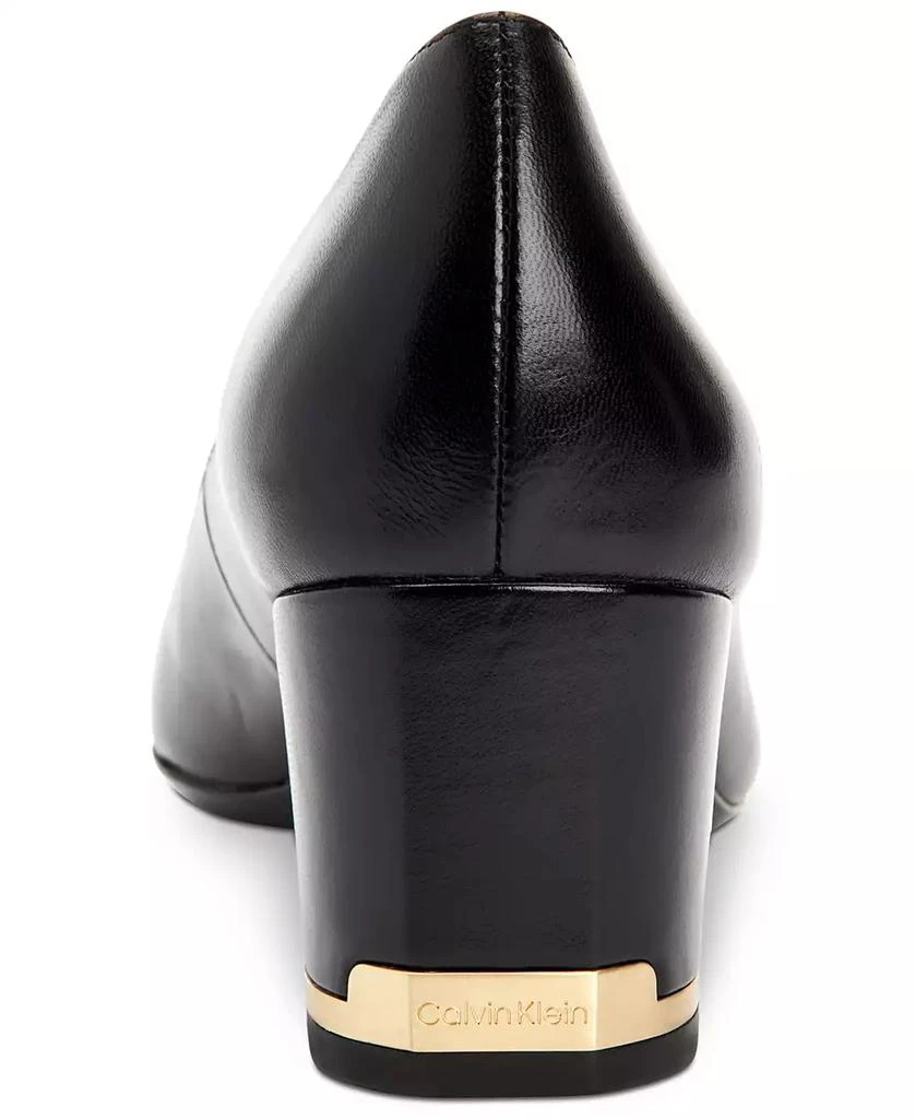 商品Calvin Klein|Women's Nita Pointy Toe Pumps,价格¥330,第3张图片详细描述