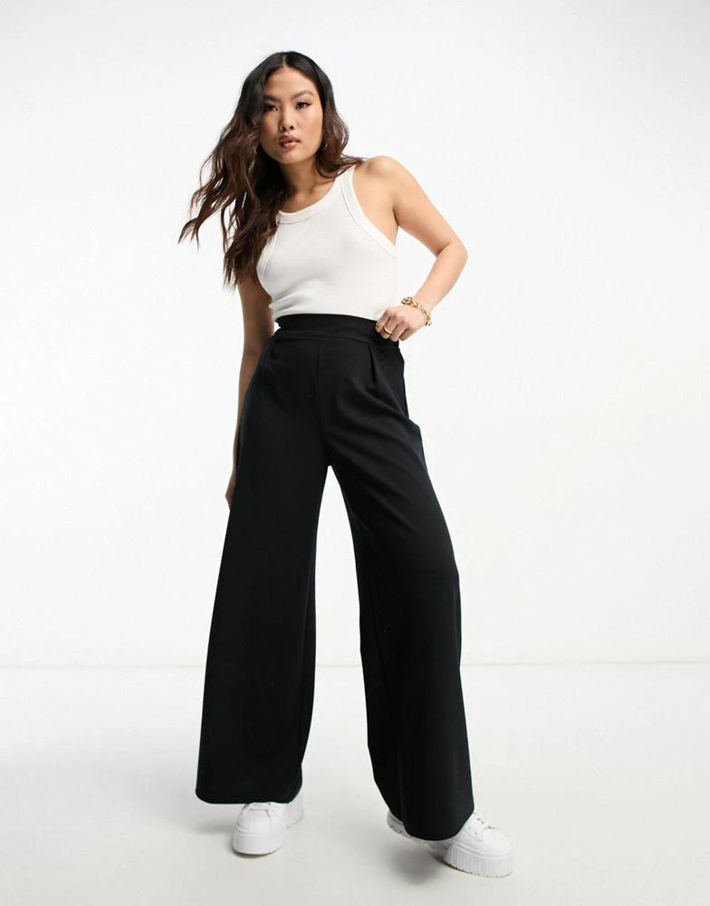 商品River Island Petite|River Island Petite wide leg scuba trouser in black,价格¥311,第4张图片详细描述