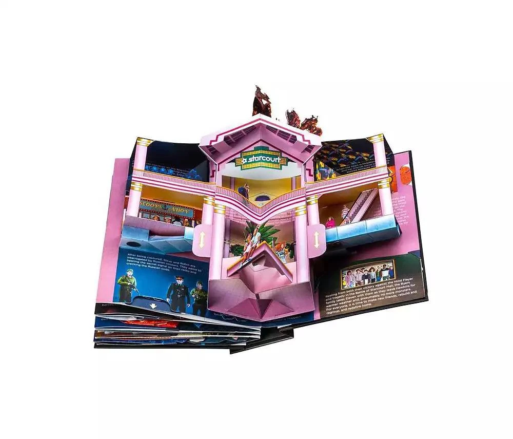Stranger Things: The Ultimate Pop-Up Book (Reinhart Pop-Up Studio) by Simon Arizpe 商品