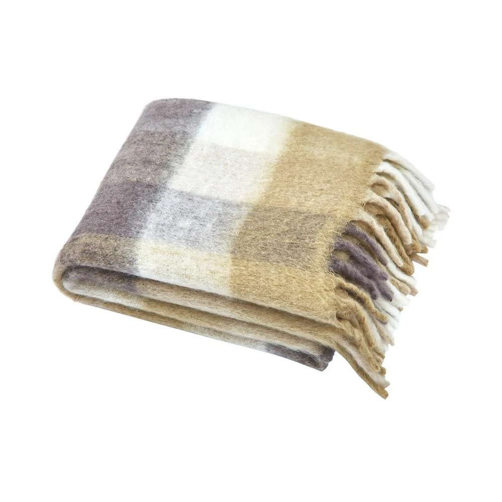 商品Fireside|Merry Bright Plaid Faux Mohair Fringe Throw, 50" x 60",价格¥90,第4张图片详细描述
