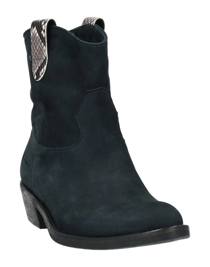 商品ROBERTO DELLA CROCE|Ankle boot,价格¥469,第2张图片详细描述