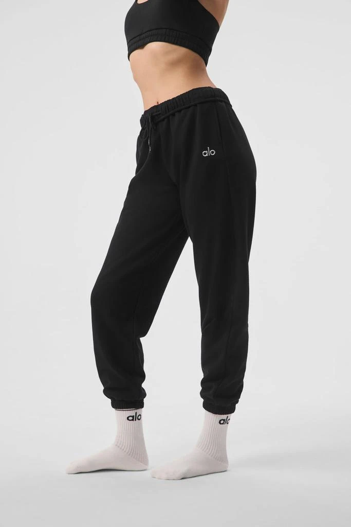 商品Alo|Accolade Sweatpant - Black,价格¥963,第1张图片