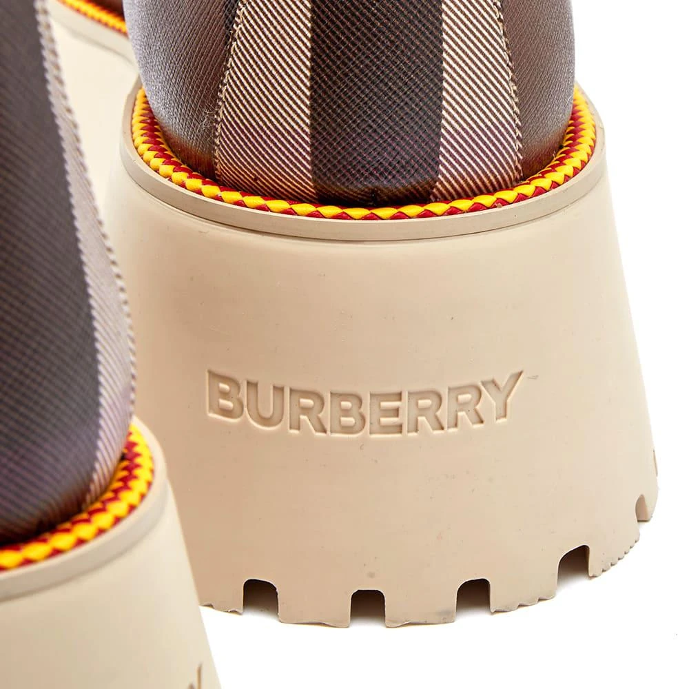 商品Burberry|Burberry Checked Mason Boot,价格¥8606,第4张图片详细描述