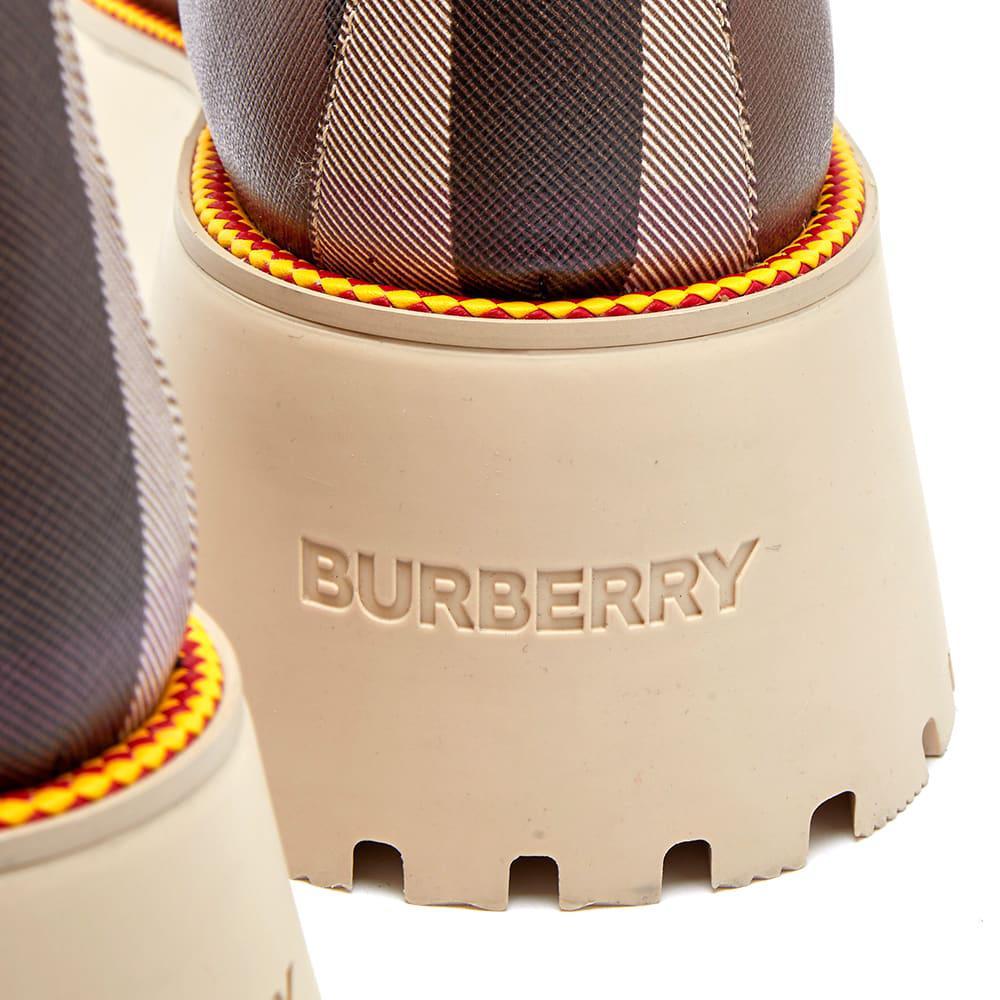 商品Burberry|Burberry Checked Mason Boot,价格¥7730,第6张图片详细描述