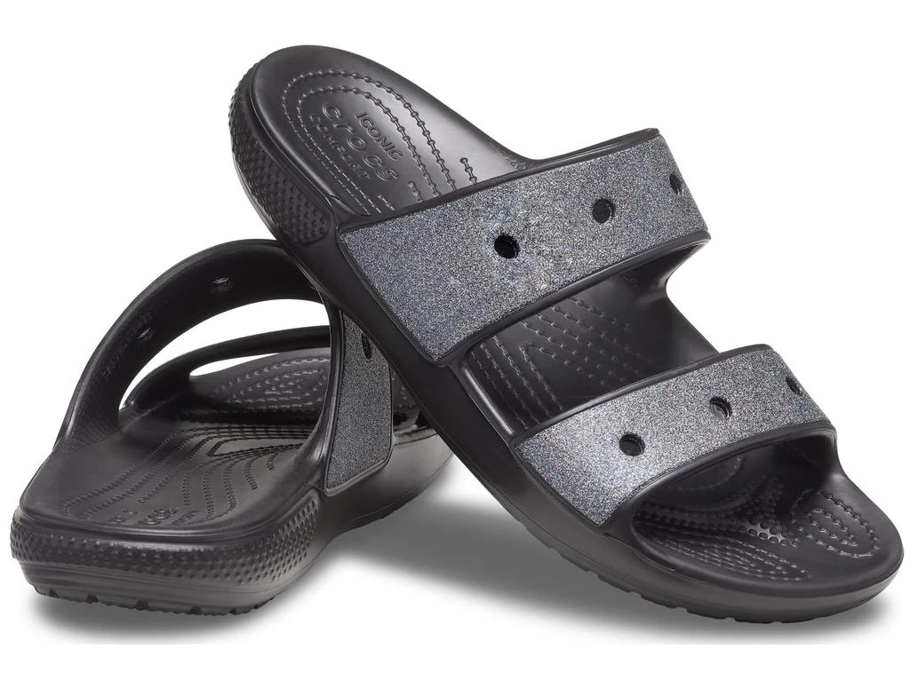 商品Crocs|Classic Sandal - Seasonal Graphics,价格¥181,第1张图片