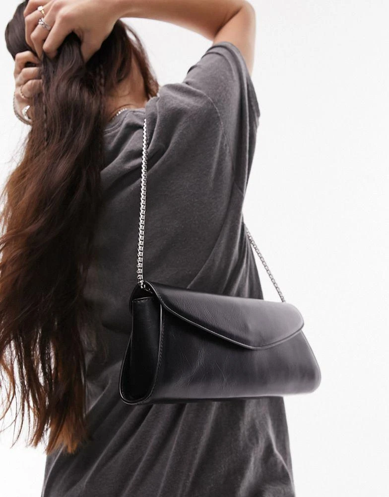 商品Topshop|Topshop Sadie structured flap shoulder bag in black,价格¥185,第3张图片详细描述
